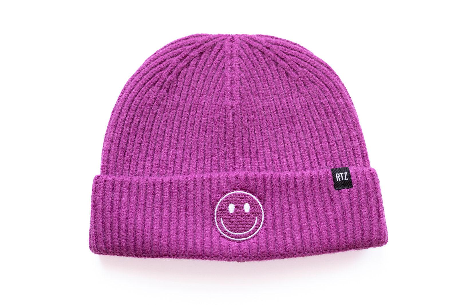 Boysenberry Smiley Beanie Rey to Z