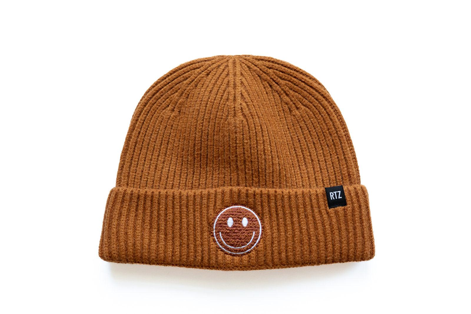 Ginger Smiley Beanie Rey to Z