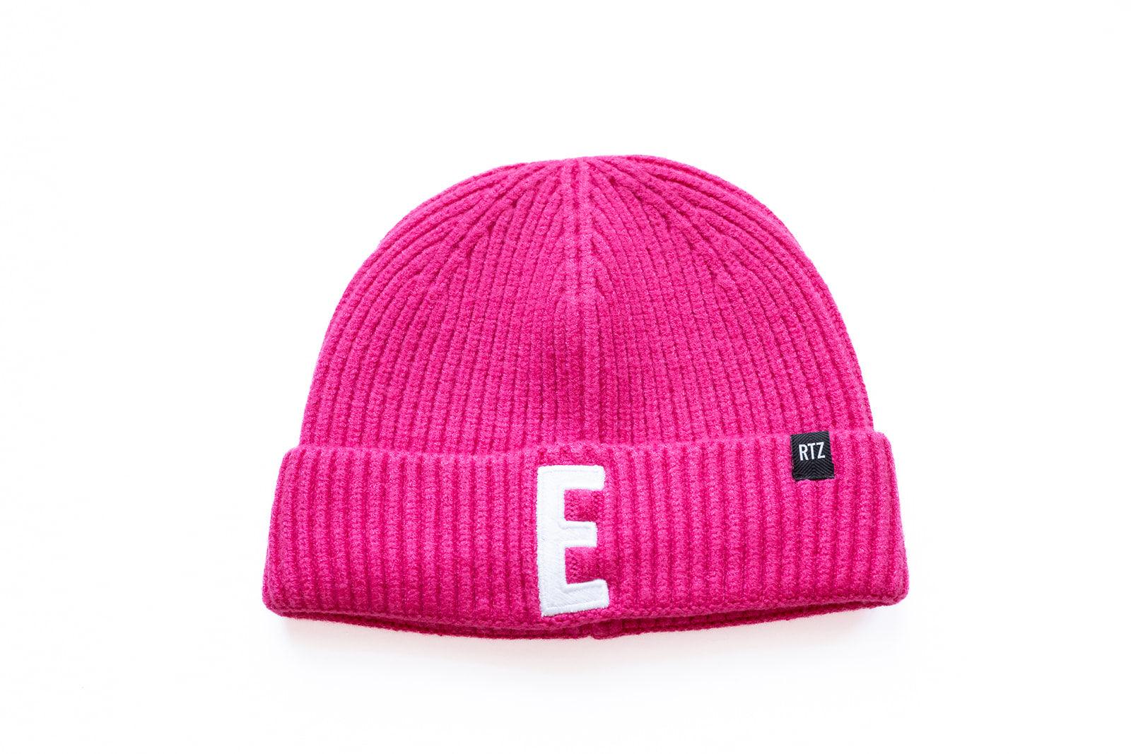 Magenta Beanie Rey to Z
